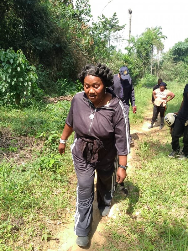 Women of Kono District gathering together